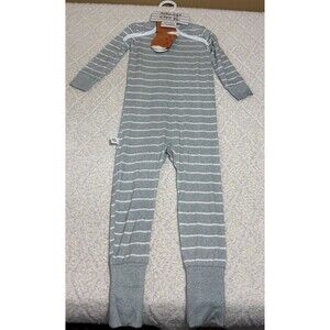 NEW Sleep On It Long sleeve One Piece Socks 2 Piece Sleep Set Size 18M